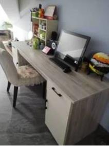 九九成新联想品牌一体机，3.4G超大主频i3处理器